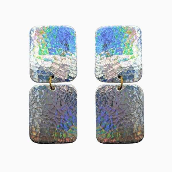 Boucles d'oreilles en cuir "Paco" puces couleur : hologramme argenté
