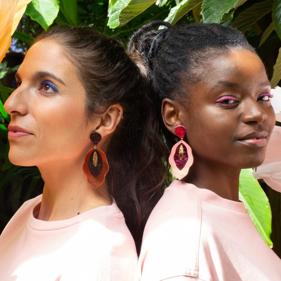 Bijou sein et vulve, don associations