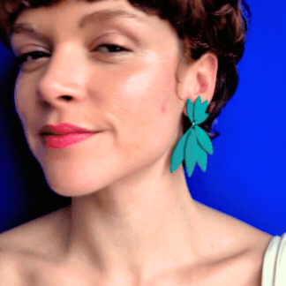 Boucles Salomé GIF