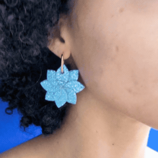 Boucles Andréa GIF