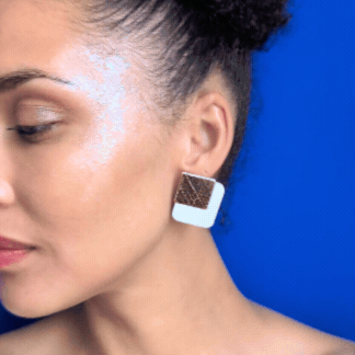 Boucles Corinne GIF