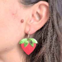 Boucles Fraise GIF