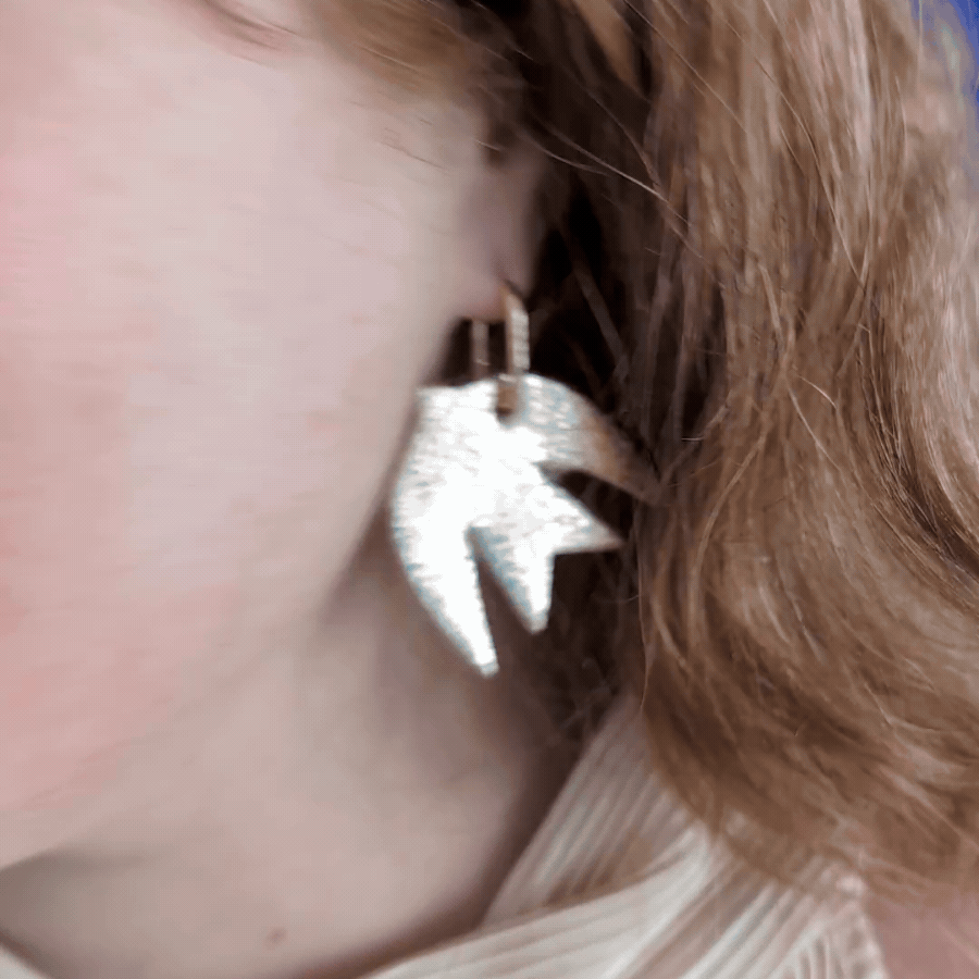 Boucles Hiro GIF
