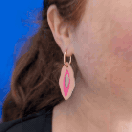 Boucles "V" vulve GIF