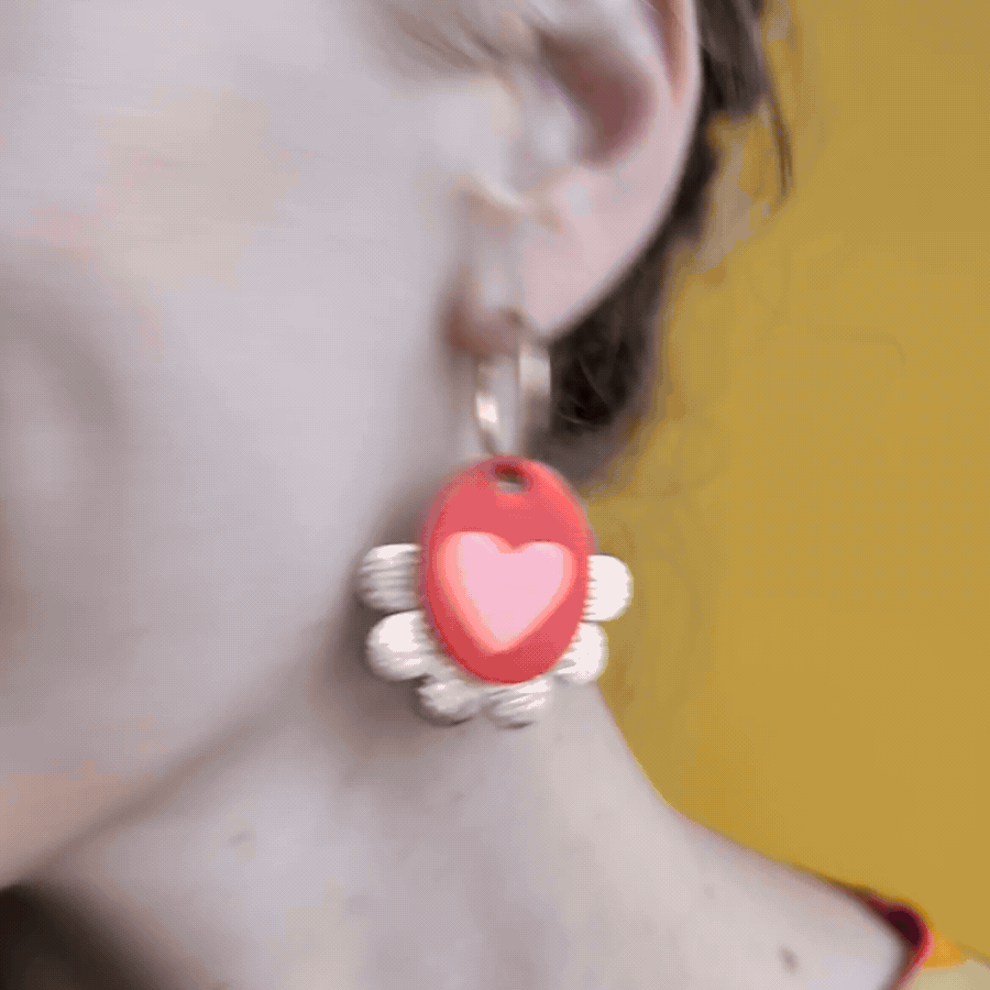 Boucles Frida créoles GIF