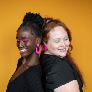 Comment porter ses boucles d'oreille en cuir
